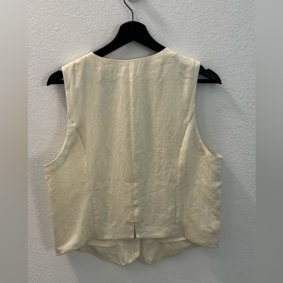 Madewell Cream Vest - Picture 5 of 5